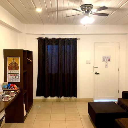 Davao Airport View Hotel Стая снимка